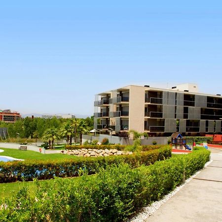 Rentalmar Paradise Families Only Con Parking Salou Exteriér fotografie