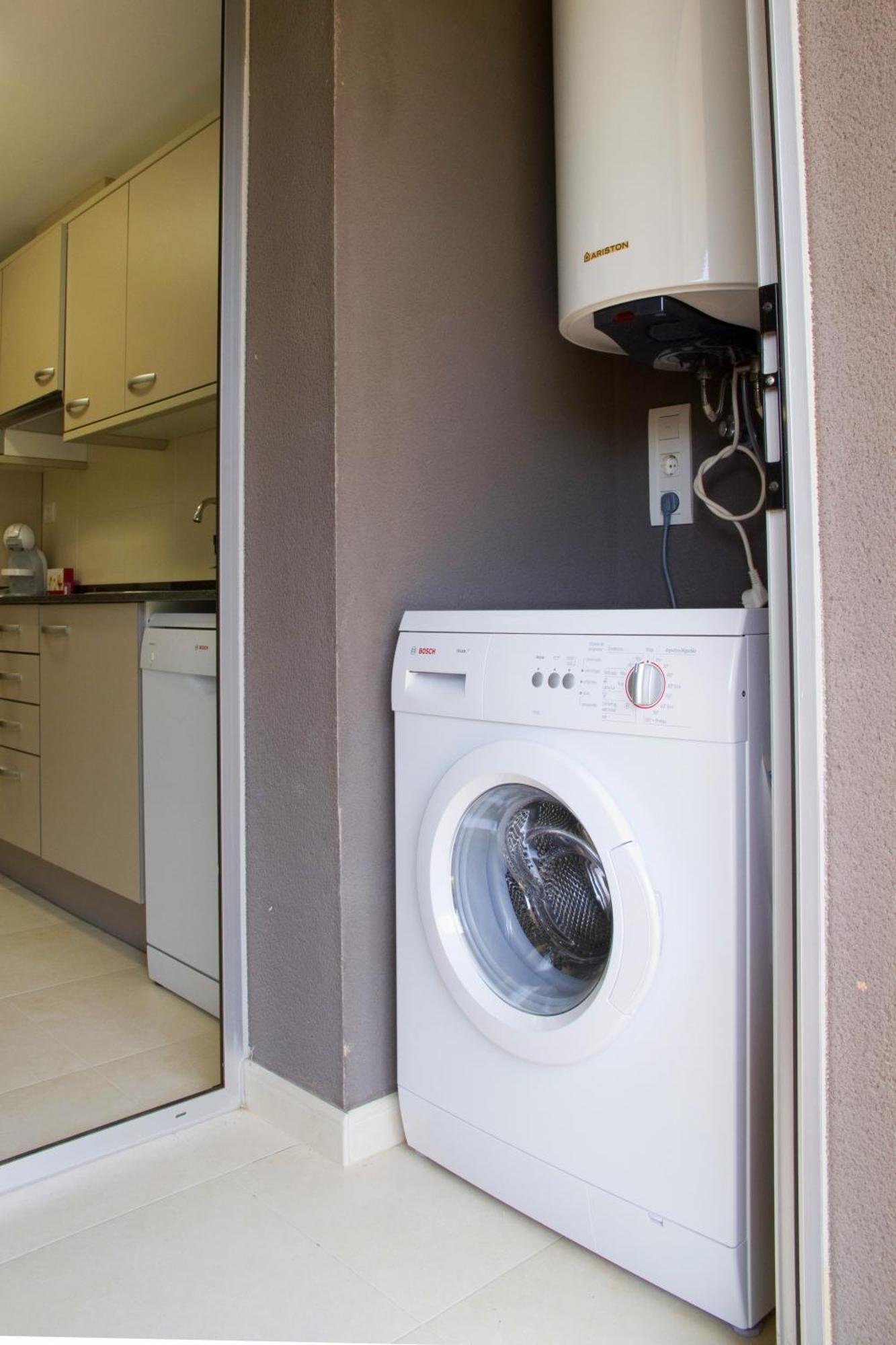 Rentalmar Paradise Families Only Con Parking Salou Exteriér fotografie